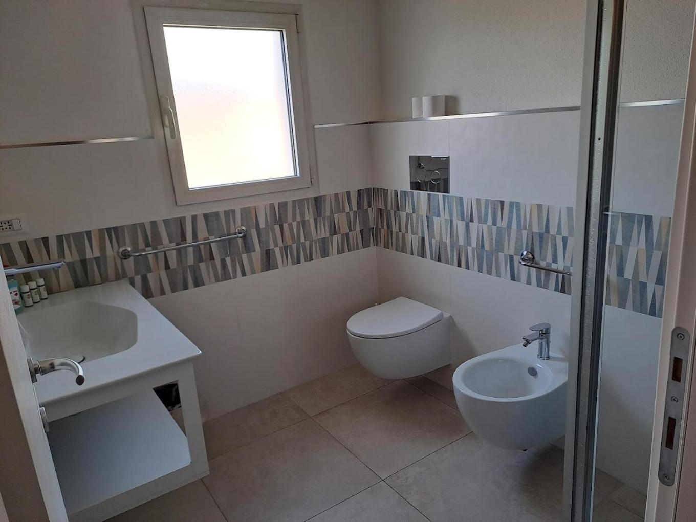 Hotel La Palma San Teodoro  Extérieur photo